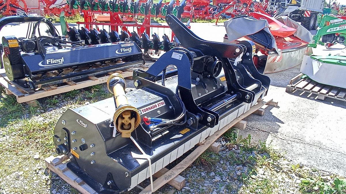 Mulchgerät & Häckselgerät typu Fliegl »SM TORNADO 2750«, Neumaschine v Grünbach (Obrázek 1)